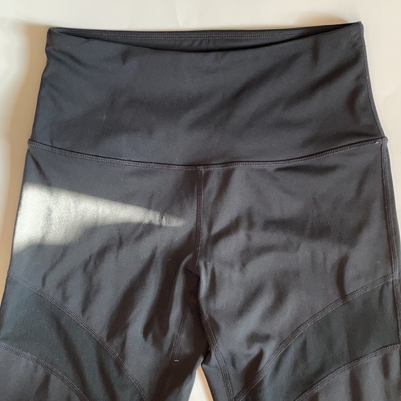 Zella Black Slit Knee Mesh Casual Active leggings size S - Picture 6 of 12